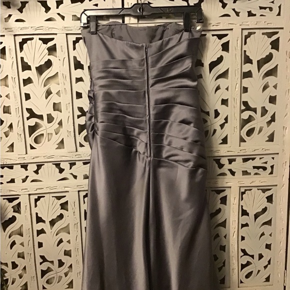 DAVIDS BRIDAL BEAUTIFUL PLATINUM SILVER STRAPLESS LONG FORMAL PROM DRESS GOWN - Picture 7 of 11